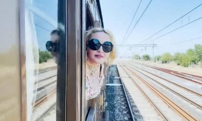 Madonna saluta la Puglia dal treno