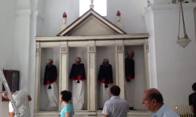 mummie imbalsamate della chiesa di Santa Maria del Suffragio a Monopoli