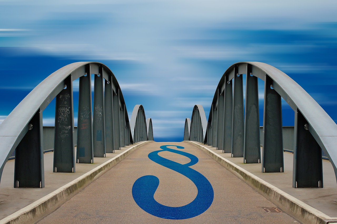 Rappresentazione grafica della Legge 118/2025 sul Superbonus e cessione del credito.